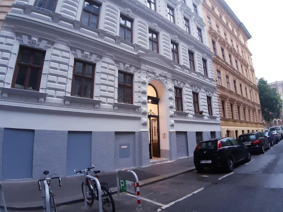 Amazing Location In Vienna Near Rathaus Διαμέρισμα Εξωτερικό φωτογραφία